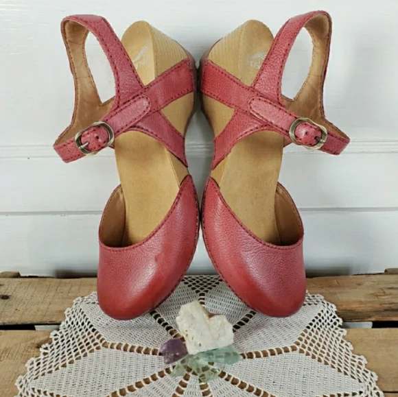 Red Dansko Tiffani Strappy Clog Slingback Sandal Mary Jane Milled 37 38 40 41 42 - Picture 3 of 12